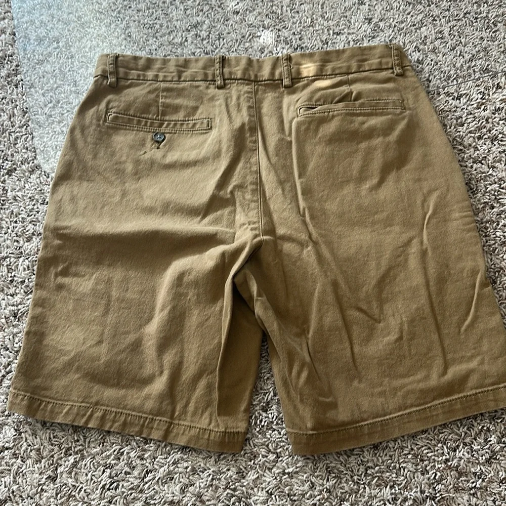 Lot of 3 Men's Gray Casual Shorts size 33 - Picture 7 of 8